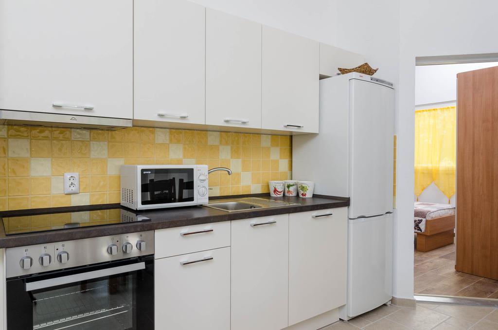 Apartments Mokalo Orebić Kültér fotó
