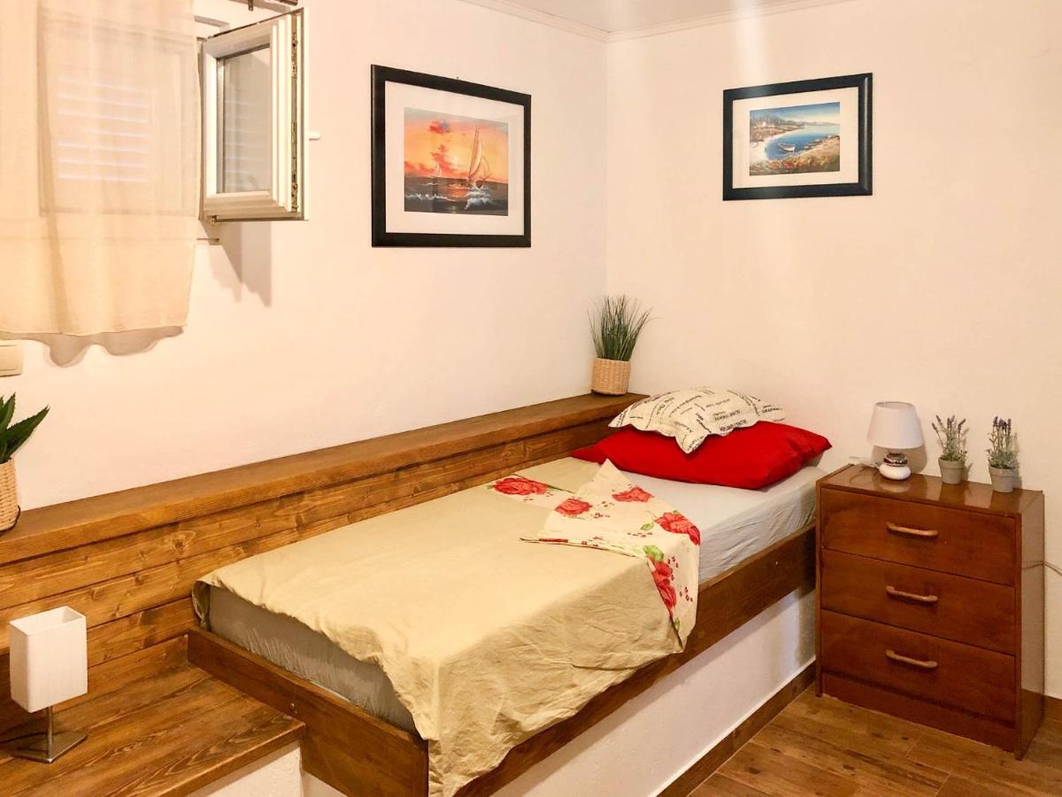Apartments Mokalo Orebić Kültér fotó